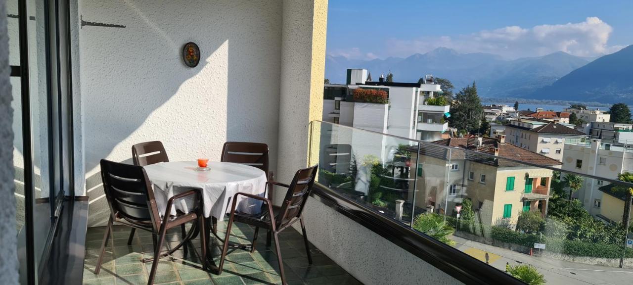 Ferienwohnung Montana Lago Locarno Bagian luar foto