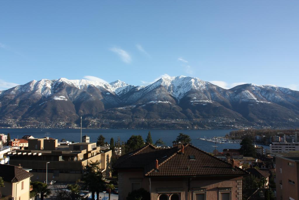 Ferienwohnung Montana Lago Locarno Ruang foto